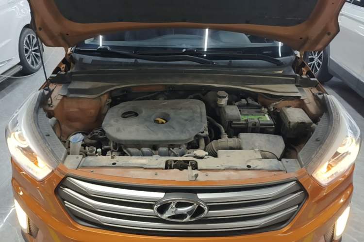 Used Hyundai ix25 2015 2.0L Automatic Two-Wheel Drive Intelligent GLS Engine Bay