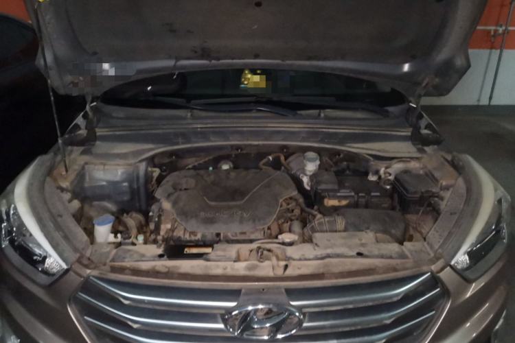 Used Hyundai ix25 2015 1.6L Automatic Two-Wheel Drive Smart GLS Trim Engine Bay