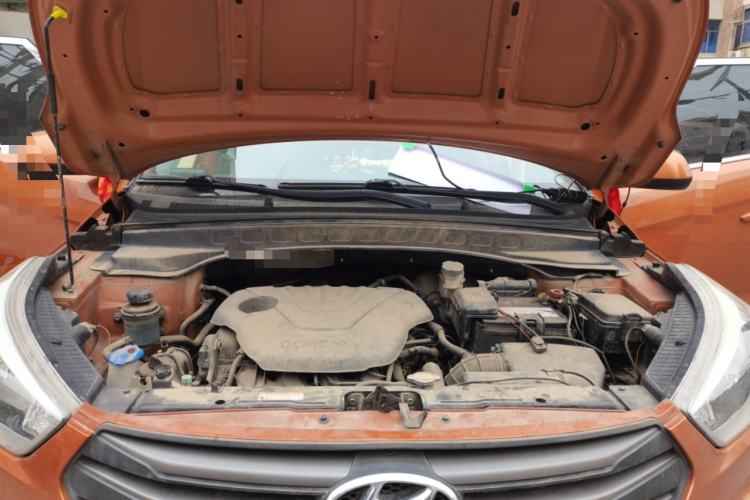 Used Hyundai ix25 2015 1.6L Manual Two-Wheel Drive Fashionable GS Model Engine Bay