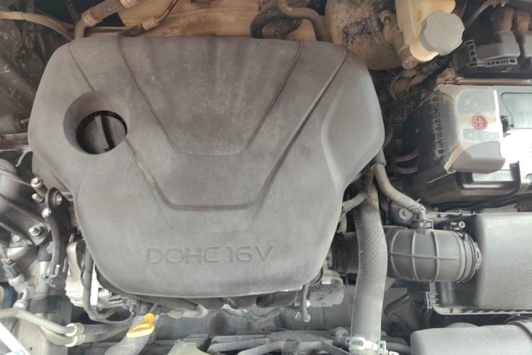 Used Hyundai ix25 2015 1.6L Automatic Two-Wheel Drive Smart GLS Trim Engine Bay