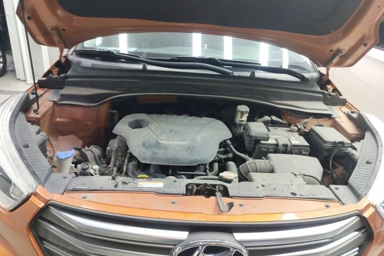 Used Hyundai ix25 2015 1.6L Automatic Two-Wheel Drive Smart GLS Trim Engine Bay