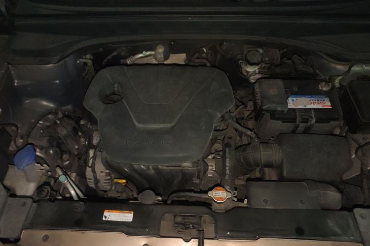 Used Hyundai ix25 2015 1.6L Automatic Two-Wheel Drive Smart GLS Trim Engine Bay