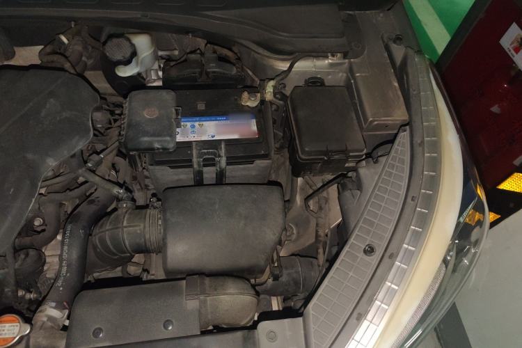 Used Hyundai ix25 2015 1.6L Automatic Two-Wheel Drive Smart GLS Trim Engine Bay Left