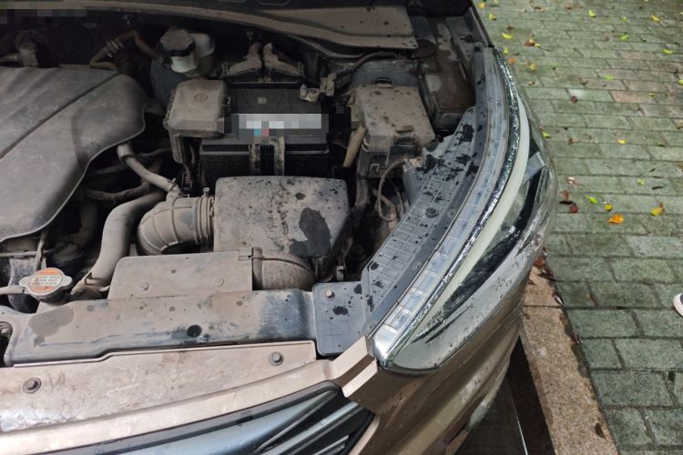 Used Hyundai ix25 2015 1.6L Automatic Two-Wheel Drive Smart GLS Trim Engine Bay Left