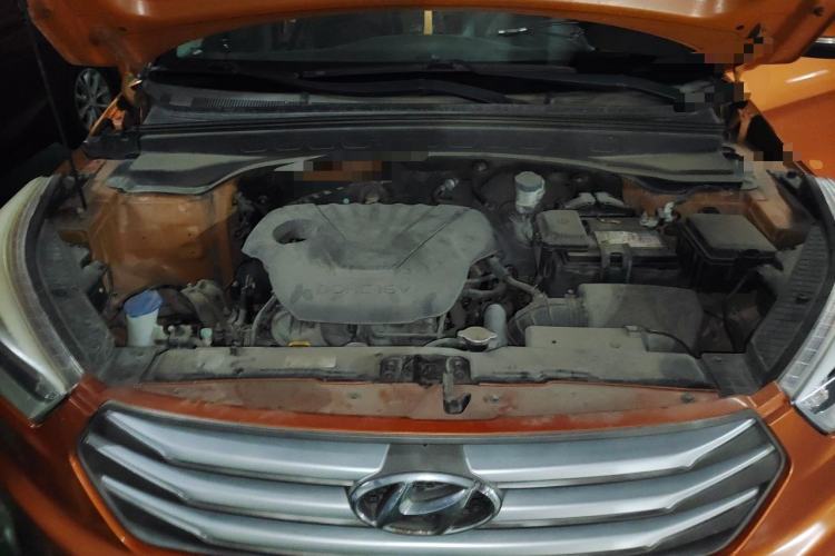 Used Hyundai ix25 2015 1.6L Automatic Two-Wheel Drive Smart GLS Trim Engine Bay