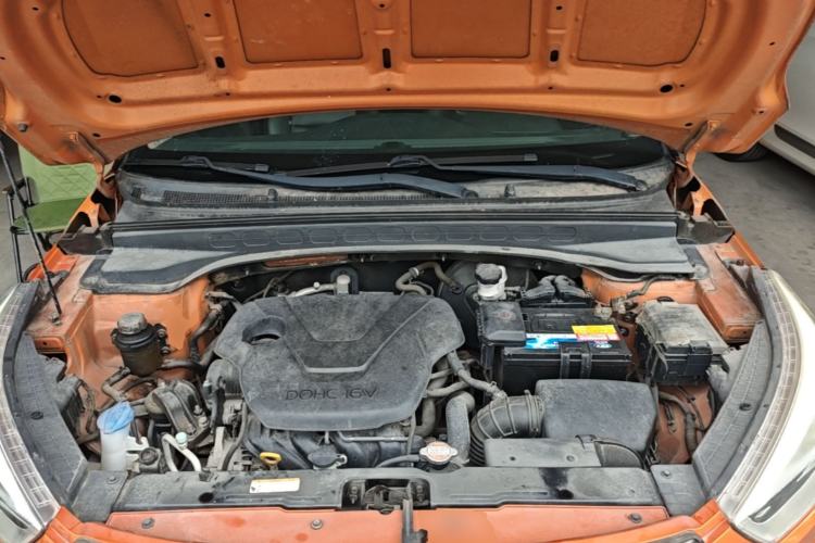 Used Hyundai ix25 2015 1.6L Automatic Two-Wheel Drive Fashionable GS Model Engine Bay