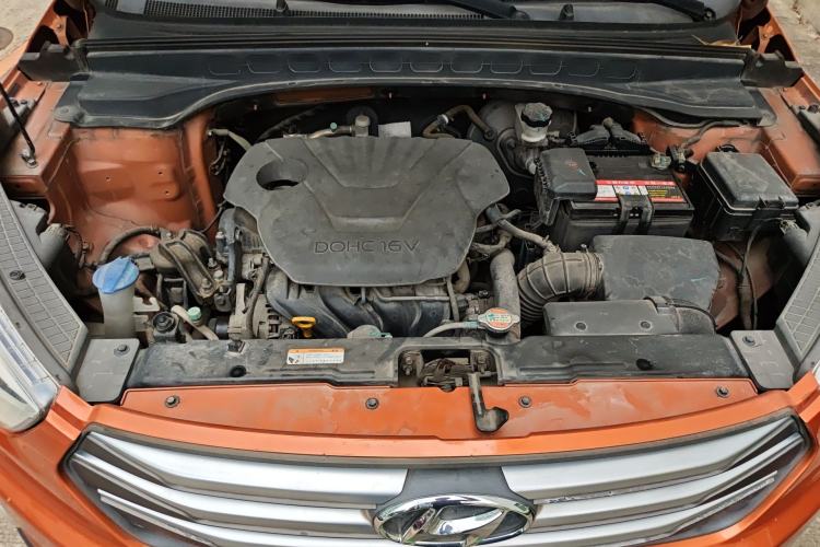 Used Hyundai ix25 2015 1.6L Automatic Two-Wheel Drive Smart GLS Trim Engine Bay