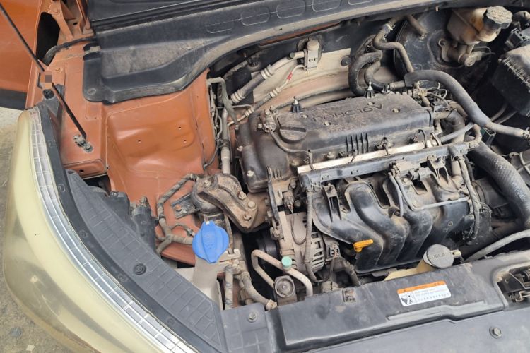 Used Hyundai ix25 2015 1.6L Automatic Two-Wheel Drive Smart GLS Trim Engine Bay Right