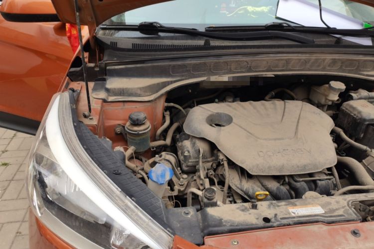 Used Hyundai ix25 2015 1.6L Manual Two-Wheel Drive Fashionable GS Model Engine Bay Right