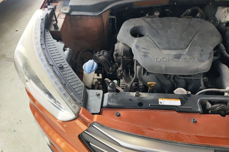 Used Hyundai ix25 2015 1.6L Automatic Two-Wheel Drive Smart GLS Trim Engine Bay Right