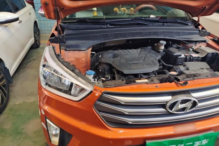 Used Hyundai ix25 2015 1.6L Automatic Two-Wheel Drive Smart GLS Trim Engine Bay Right