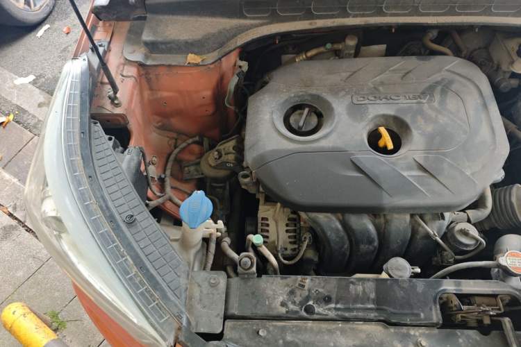 Used Hyundai ix25 2015 2.0L Automatic Two-Wheel Drive Intelligent GLS Engine Bay Right