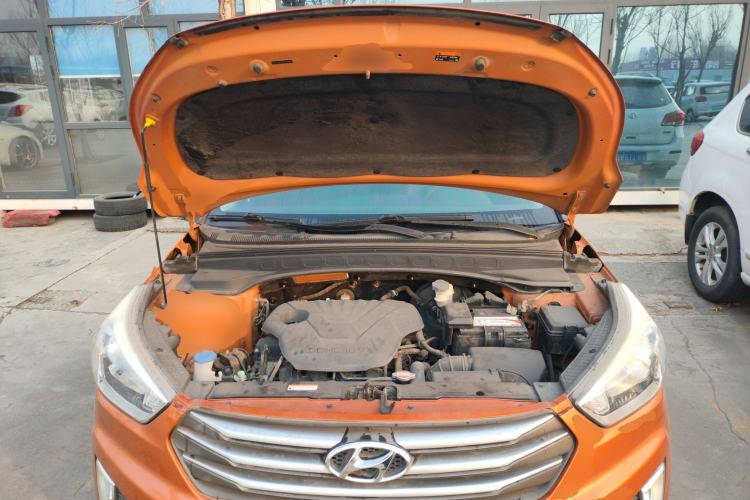 Used Hyundai ix25 2015 1.6L Automatic Two-Wheel Drive Smart GLS Trim Engine Bay