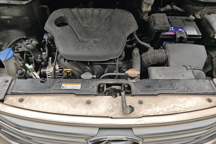 Used Hyundai ix25 2015 1.6L Automatic Two-Wheel Drive Smart GLS Trim Engine Bay