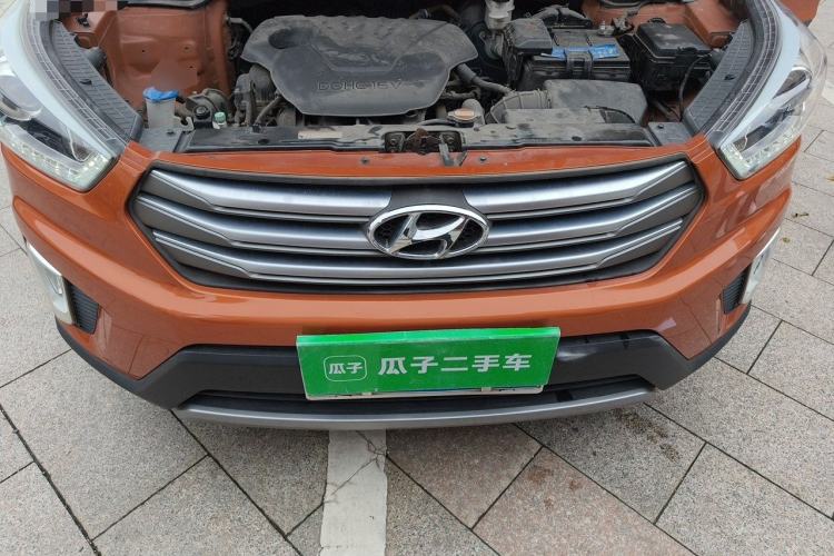 Used Hyundai ix25 2015 1.6L Automatic Two-Wheel-Drive Deluxe DLX Model Engine Bay