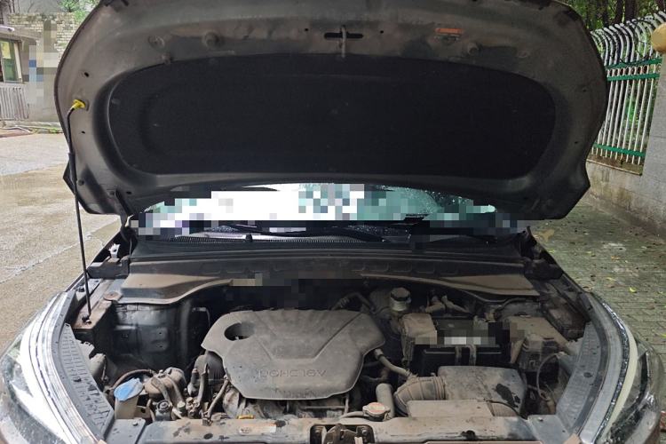 Used Hyundai ix25 2015 1.6L Automatic Two-Wheel Drive Smart GLS Trim Engine Bay