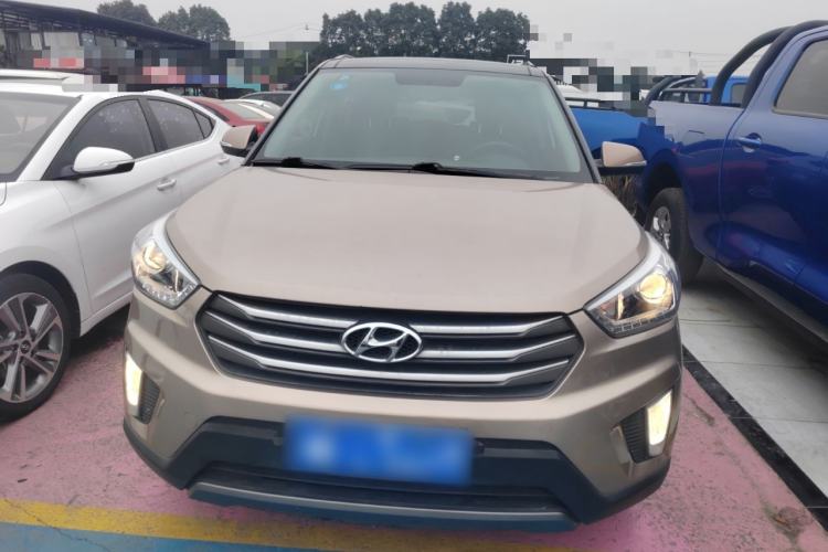 Used Hyundai ix25 2015 1.6L Automatic Two-Wheel-Drive Deluxe DLX Model Exterior 1