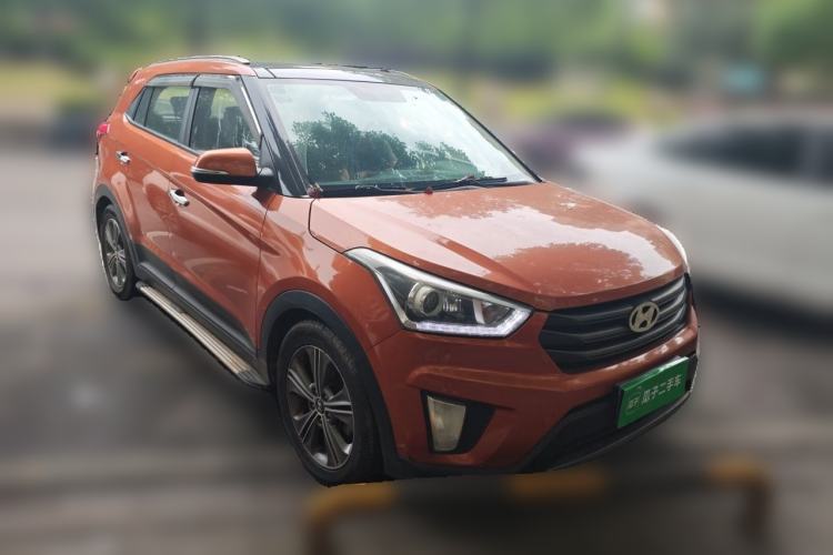 Used Hyundai ix25 2015 2.0L Automatic Two-Wheel Drive Intelligent GLS Front Right 45 Deg