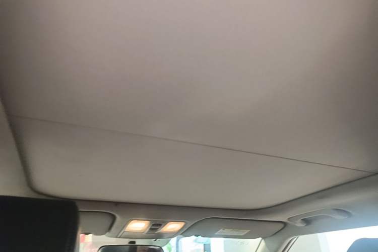 Used Hyundai ix25 2015 1.6L Automatic Two-Wheel Drive Smart GLS Trim Headliner