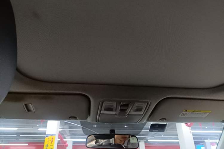 Used Hyundai ix25 2015 1.6L Automatic Two-Wheel Drive Smart GLS Trim Headliner