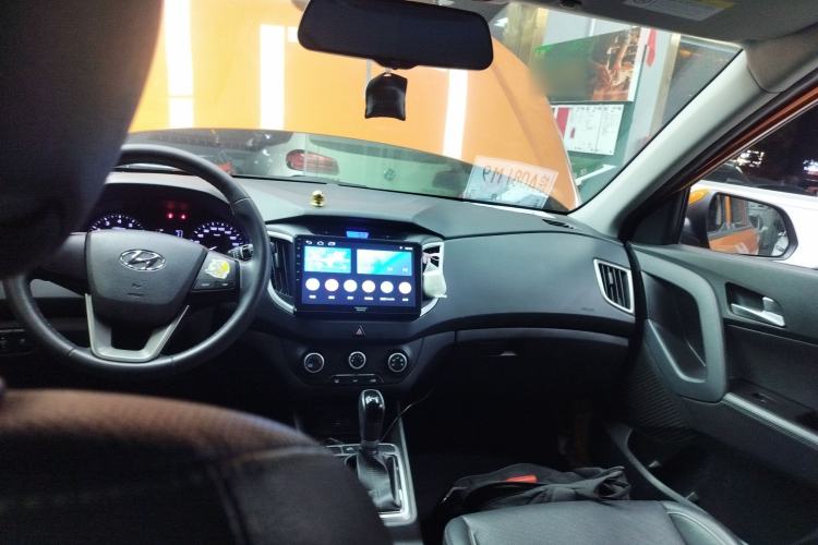 Used Hyundai ix25 2015 1.6L Automatic Two-Wheel Drive Smart GLS Trim Headliner