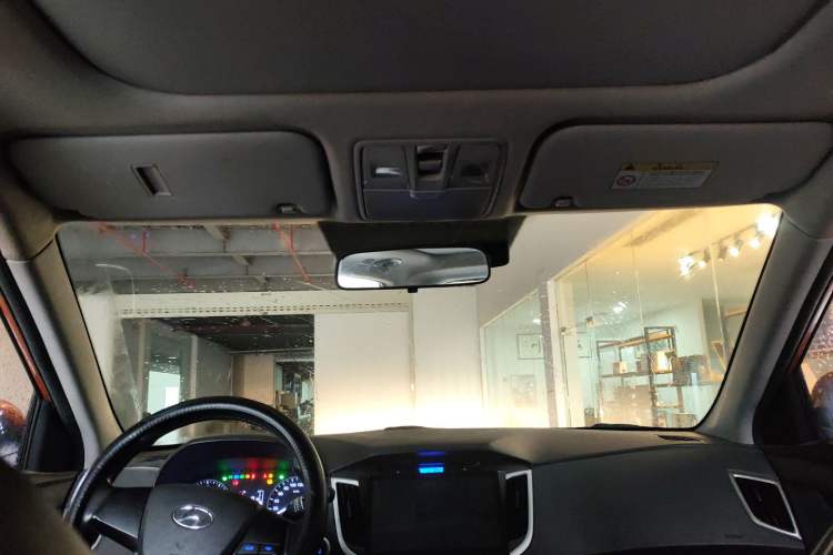 Used Hyundai ix25 2015 1.6L Automatic Two-Wheel Drive Smart GLS Trim Headliner