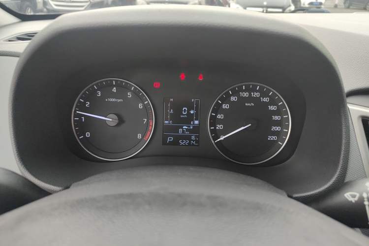 Used Hyundai ix25 2015 1.6L Automatic Two-Wheel Drive Smart GLS Trim Instrument Cluster
