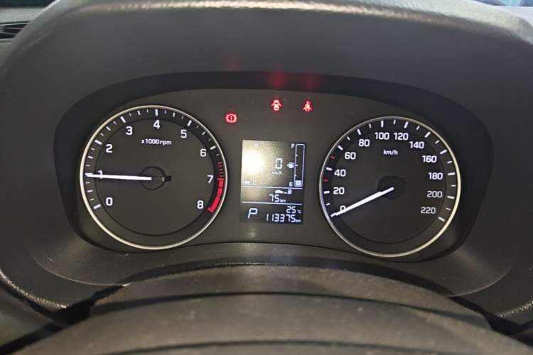 Used Hyundai ix25 2015 1.6L Automatic Two-Wheel Drive Smart GLS Trim Instrument Cluster