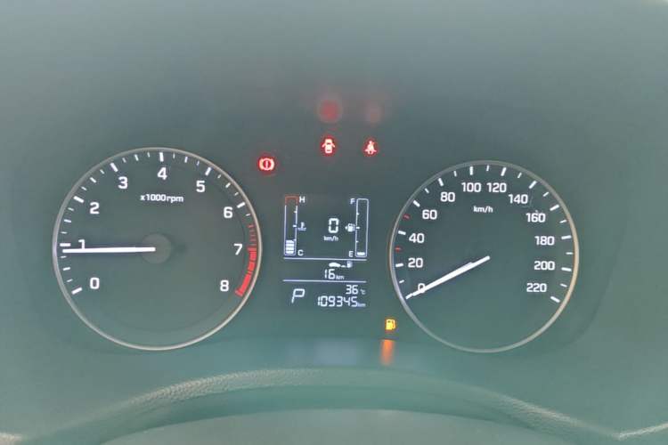 Used Hyundai ix25 2015 1.6L Automatic Two-Wheel Drive Smart GLS Trim Instrument Cluster