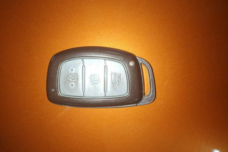 Used Hyundai ix25 2015 1.6L Automatic Two-Wheel Drive Smart GLS Trim Interior 1