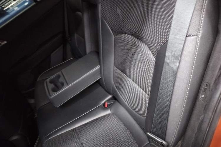 Used Hyundai ix25 2015 1.6L Automatic Two-Wheel Drive Smart GLS Trim Interior 4