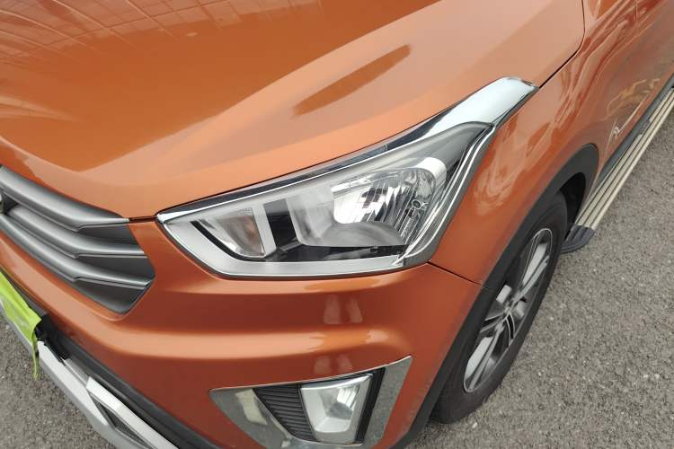 Used Hyundai ix25 2015 1.6L Automatic Two-Wheel Drive Smart GLS Trim Left Front Headlight