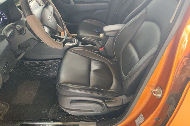 Used Hyundai ix25 2015 1.6L Automatic Two-Wheel Drive Smart GLS Trim Left Front Seat