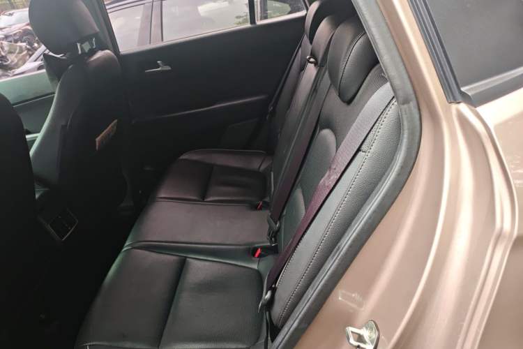 Used Hyundai ix25 2015 1.6L Automatic Two-Wheel-Drive Deluxe DLX Model Left Rear Seat