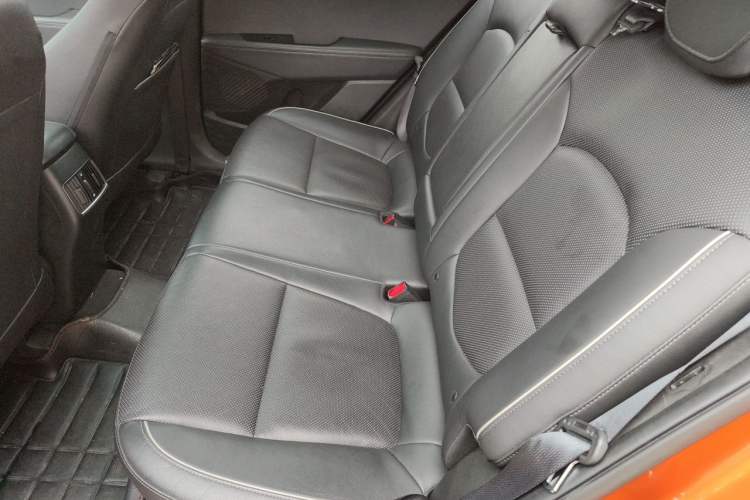 Used Hyundai ix25 2015 1.6L Automatic Two-Wheel-Drive Deluxe DLX Model Left Rear Seat