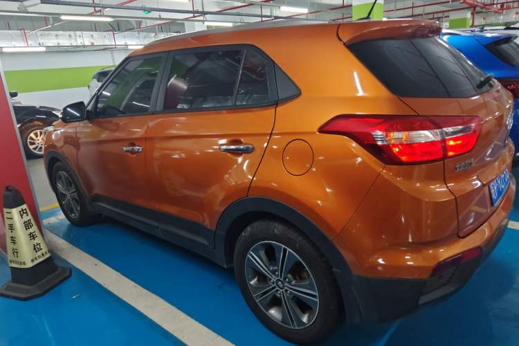 Used Hyundai ix25 2015 1.6L Automatic Two-Wheel Drive Smart GLS Trim Left Side