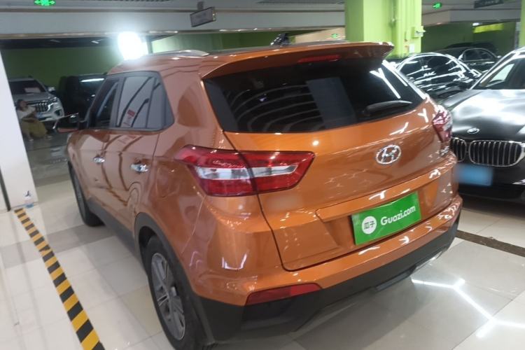 Used Hyundai ix25 2015 1.6L Automatic Two-Wheel-Drive Deluxe DLX Model Rear Left 45 Deg