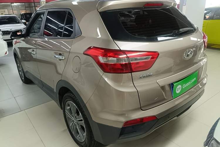 Used Hyundai ix25 2015 1.6L Automatic Two-Wheel Drive Smart GLS Trim Rear Left 45 Deg
