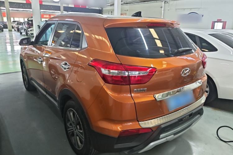 Used Hyundai ix25 2015 1.6L Automatic Two-Wheel Drive Smart GLS Trim Rear Left 45 Deg