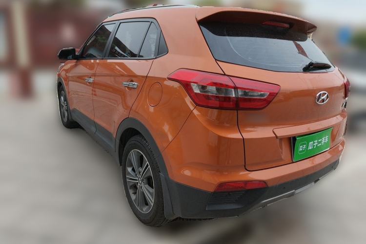 Used Hyundai ix25 2015 1.6L Automatic Two-Wheel-Drive Deluxe DLX Model Rear Left 45 Deg