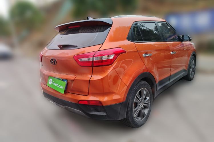 Used Hyundai ix25 2015 1.6L Automatic Two-Wheel-Drive Deluxe DLX Model Rear Right 45 Deg