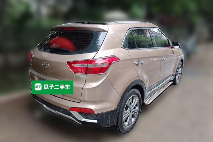 Used Hyundai ix25 2015 1.6L Automatic Two-Wheel Drive Smart GLS Trim Rear Right 45 Deg