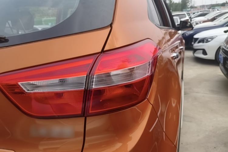 Used Hyundai ix25 2015 1.6L Automatic Two-Wheel Drive Smart GLS Trim Right Rear Taillight