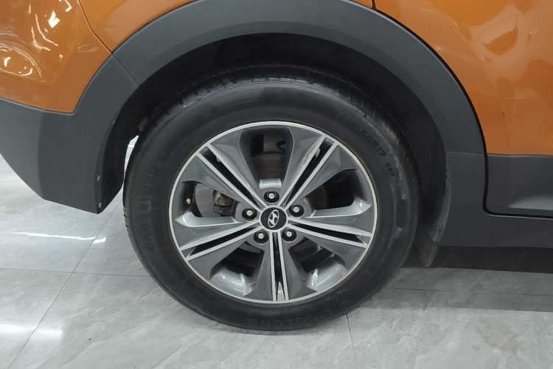 Used Hyundai ix25 2015 2.0L Automatic Two-Wheel Drive Intelligent GLS Right Rear Wheel Hub