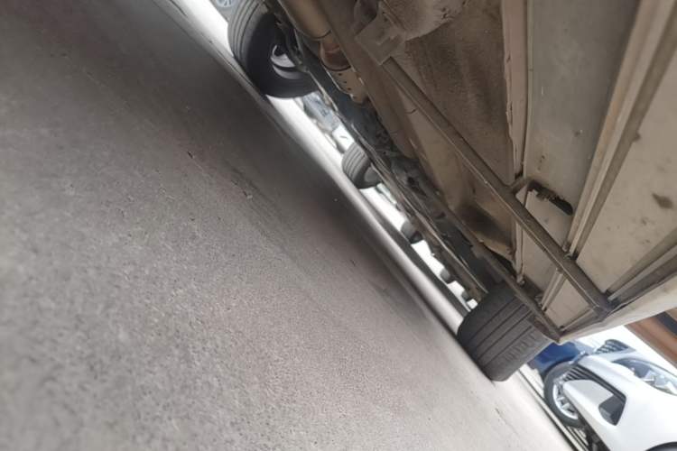Used Hyundai ix25 2015 1.6L Automatic Two-Wheel Drive Smart GLS Trim Right Side Sill