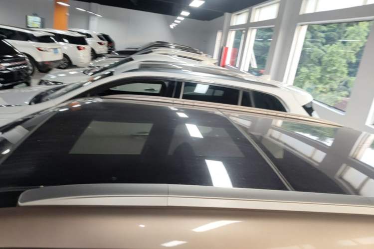 Used Hyundai ix25 2015 1.6L Automatic Two-Wheel Drive Smart GLS Trim Roof