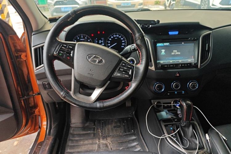 Used Hyundai ix25 2015 1.6L Automatic Two-Wheel Drive Smart GLS Trim Steering Wheel