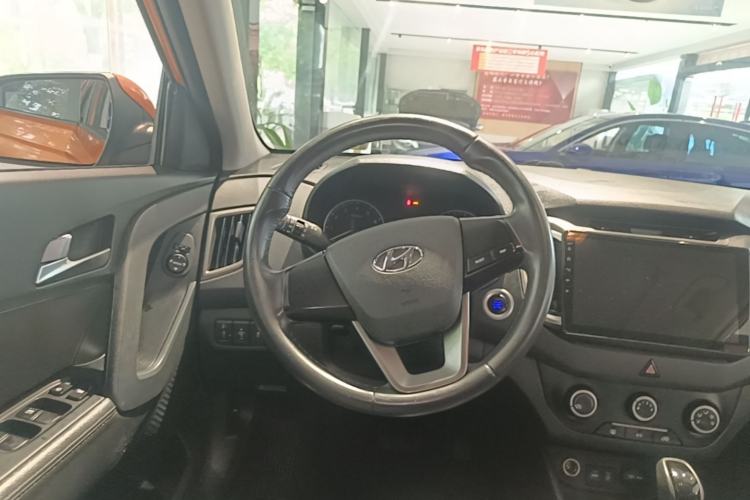 Used Hyundai ix25 2015 1.6L Automatic Two-Wheel Drive Smart GLS Trim Steering Wheel