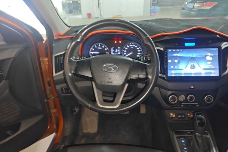 Used Hyundai ix25 2015 1.6L Automatic Two-Wheel Drive Smart GLS Trim Steering Wheel