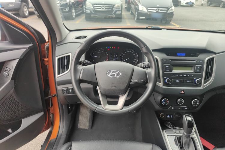 Used Hyundai ix25 2015 1.6L Automatic Two-Wheel Drive Smart GLS Trim Steering Wheel